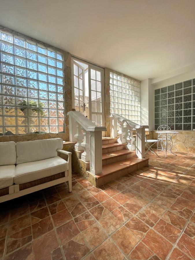 Salentina White House